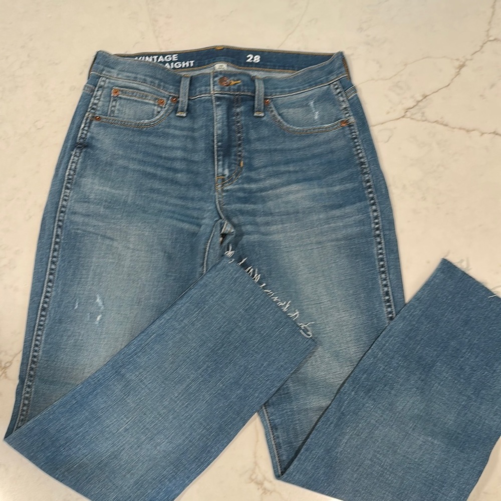 NWT Vintage Slim Staight Jeans